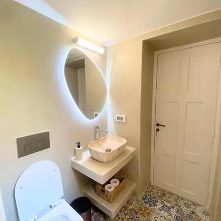 Aleminas House 2 * Сими