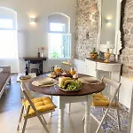 Aleminas House 2 * סימי