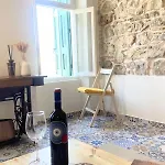 Aleminas House 2 דירה