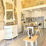 Aleminas House 2 דירה