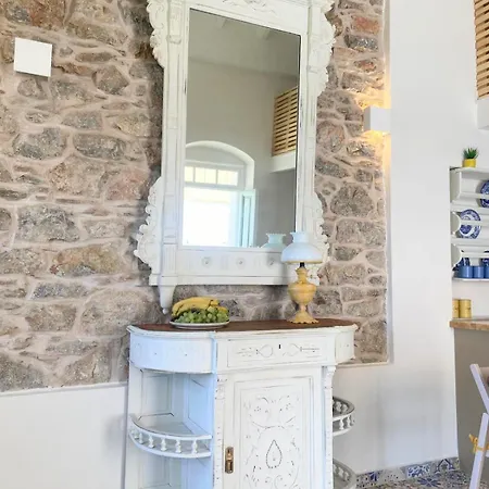 Aleminas House 2 Symi