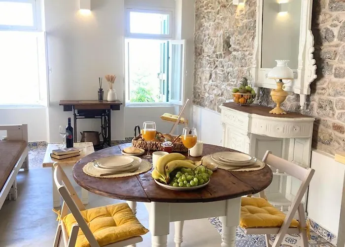 Aleminas House 2 * Sými